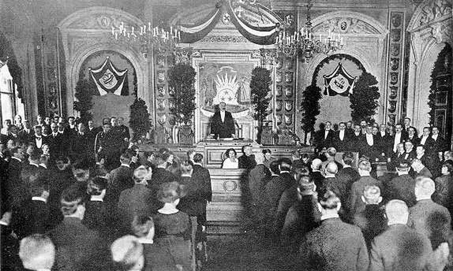 Latvijas Satversmes sapulces atklāšana 1920. gada 1. maijā