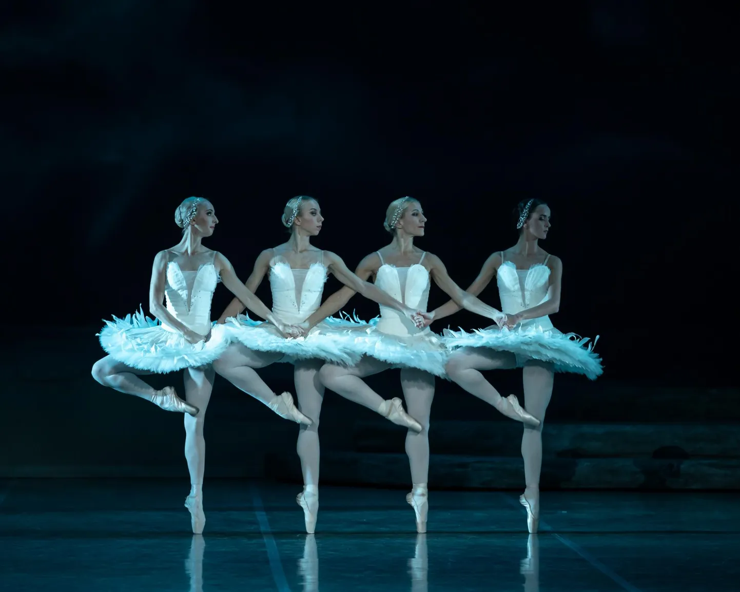 Balletiklassika töötab: Estonia «Luikede järv» oli möödunud aasta enim vaadatud lavastus.