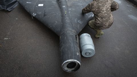 Zelenskis: ASV piedāvā Ukrainas armijai pamest Donbasu, krieviem paliekot uz vietas