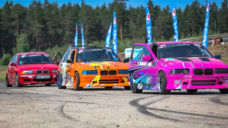 Drifts 333 trasē