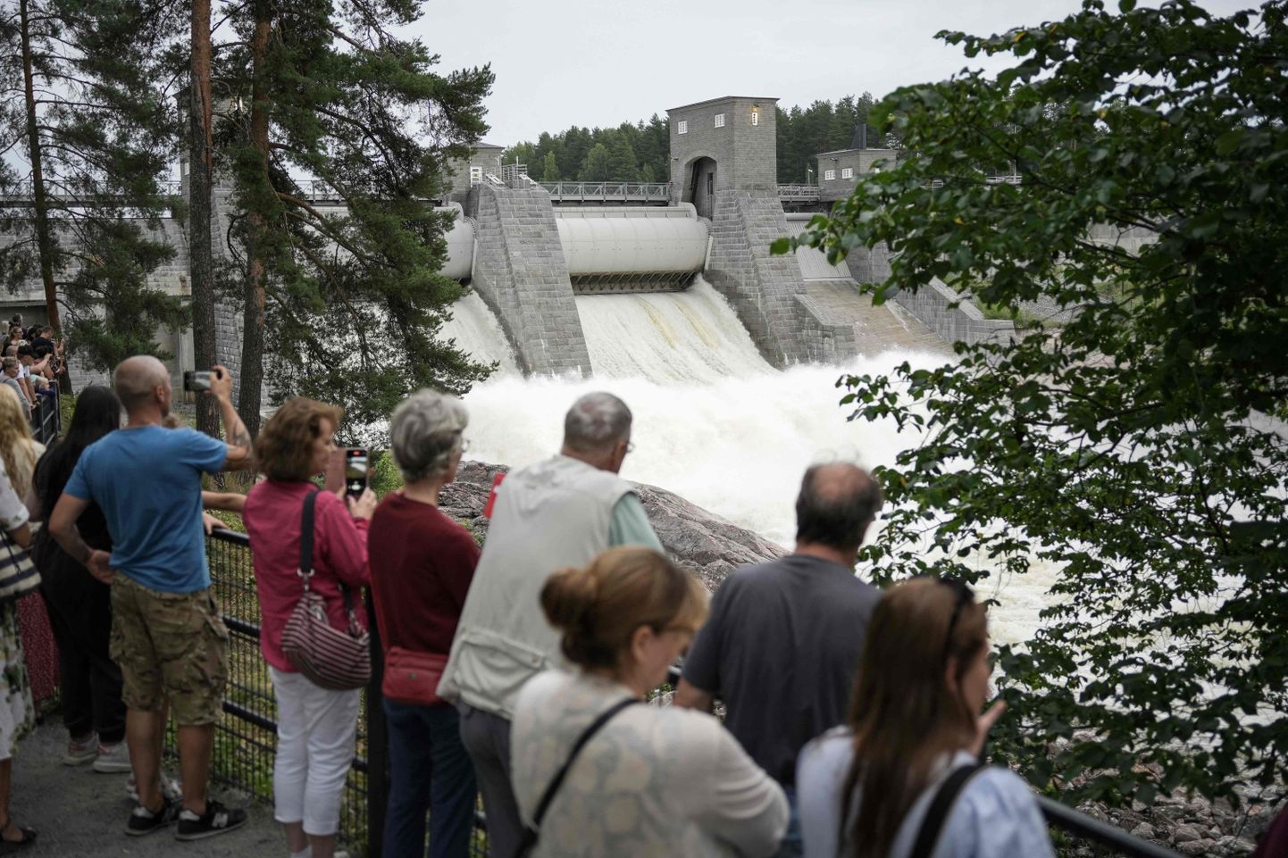 Soome üks vanimaid ja populaarsemaid turismiobjekte - Vuoksi jõe kosk.