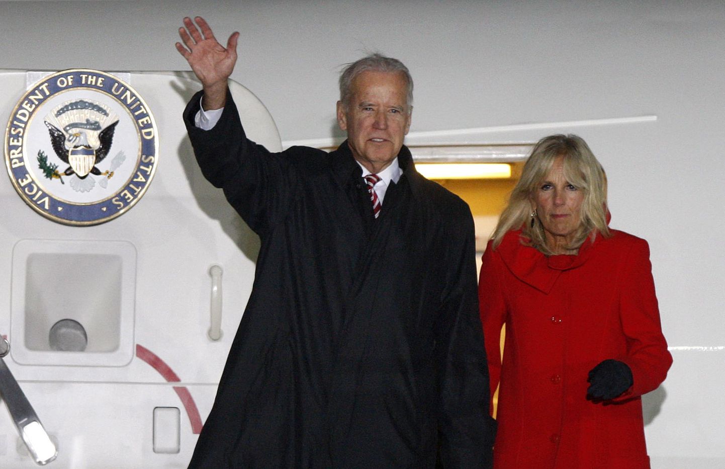 USA asepresident Joe Biden ja tema abikaasa Jill saabusid Kiievisse.