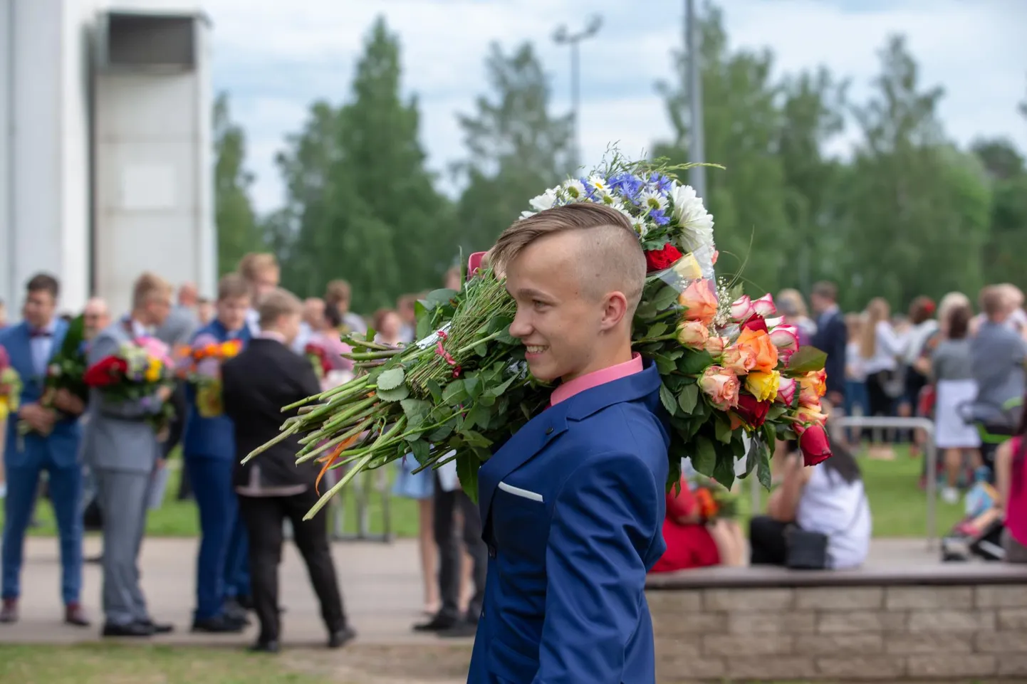 Kõikidele lõpetajatele palju õnne ja edu.