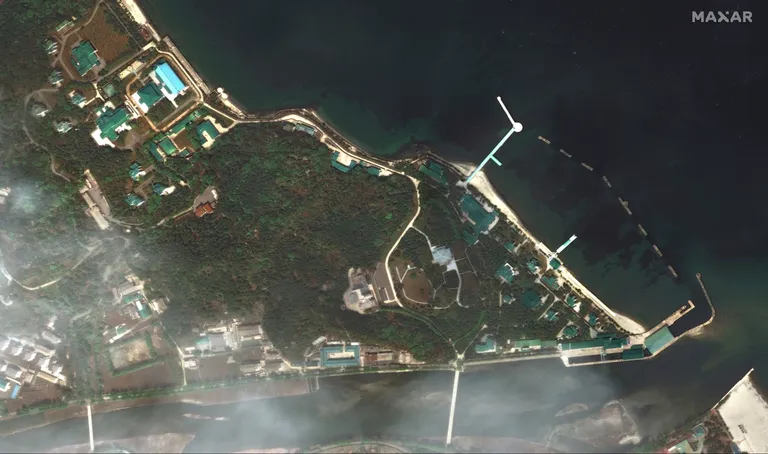 Satelliidipilt näitab, et tõenäoliselt Kim Jong-unile kuuluv rong on nädala algusest seisnud Põhja-Korea kuurortlinnas.
