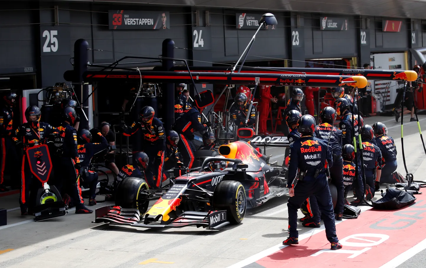Makss Verstapens ("Red Bull")