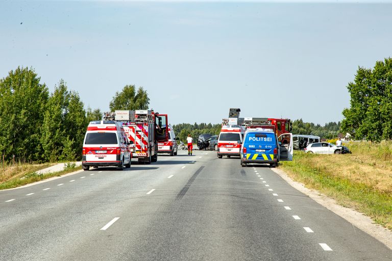 Tartumaal Tartu-Jõgeva-Aravete maanteel Maramaa kandis toimunud raske liiklusavarii.
