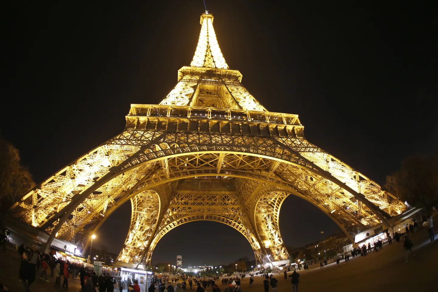 Eiffeli torn Pariisis.