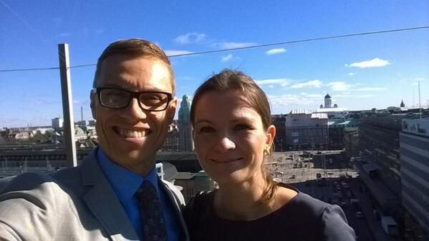 Soome väliskaubanduse ja Euroopa asjade minister Alexander Stubb tegi Eesti kollegiga selfie ja postitas selle Twitterisse.