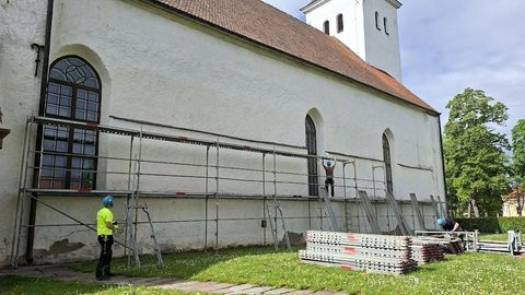 Viljandi ühe suursugusema ehitise kuub saab värskendust