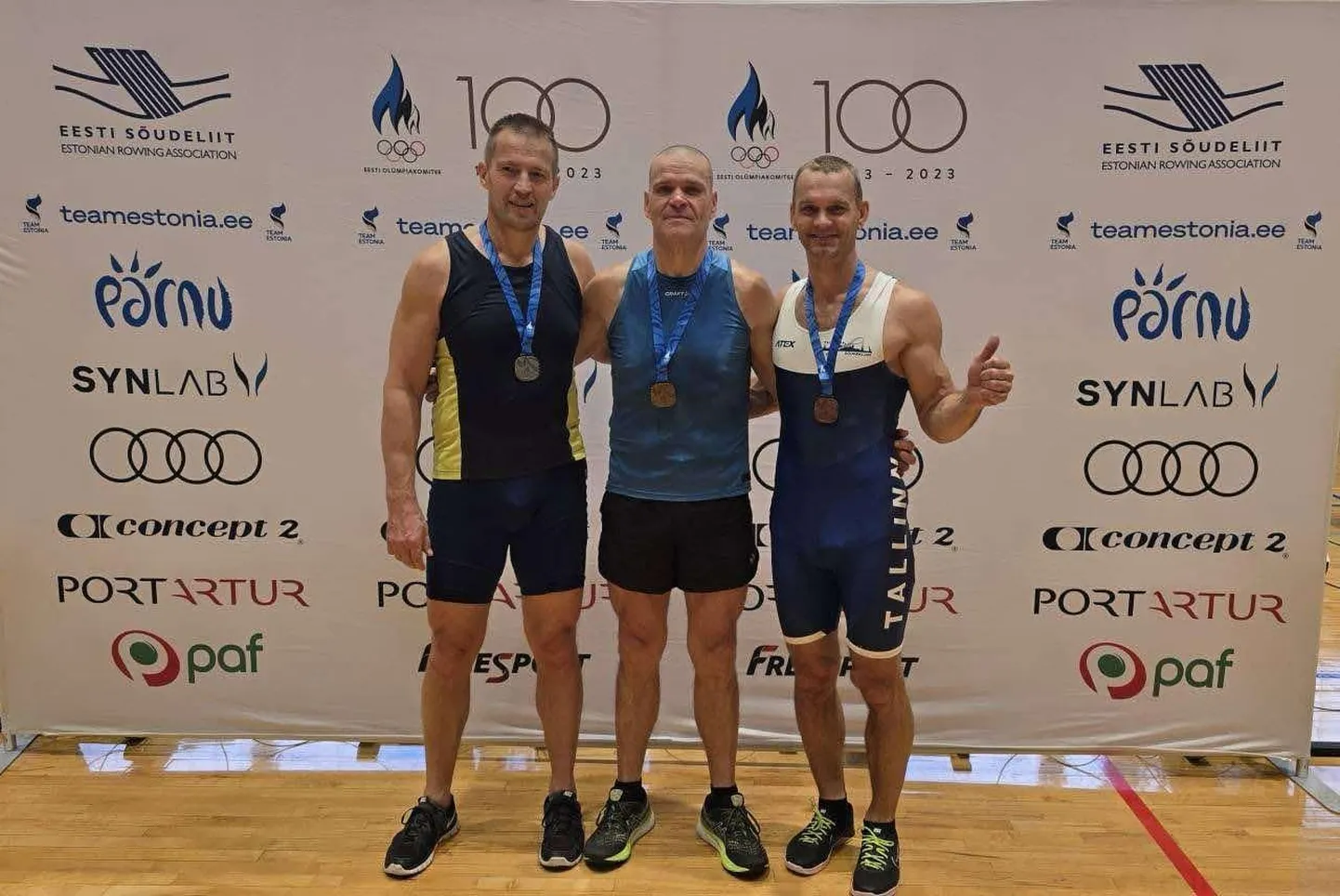 Kalle Piiroja (keskel) on aastate jooksul võitnud sisesõudmise meistrivõistlustel neli kuldmedalit.