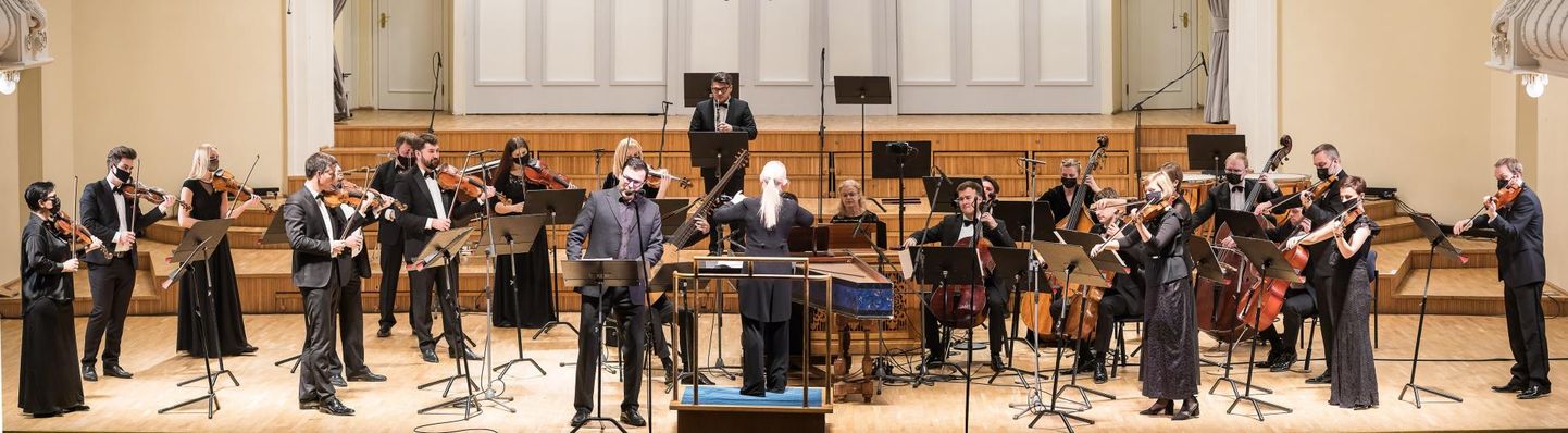 Estonia kontserdisaalis sai kuulda tippvormis Põhjamaade Sümfooniaorkestri saatel Andreas Scholli, kes kuulub maailma kontratenorite absoluutsesse eliiti, kontserte. Dirigendipuldis Anu Tali.