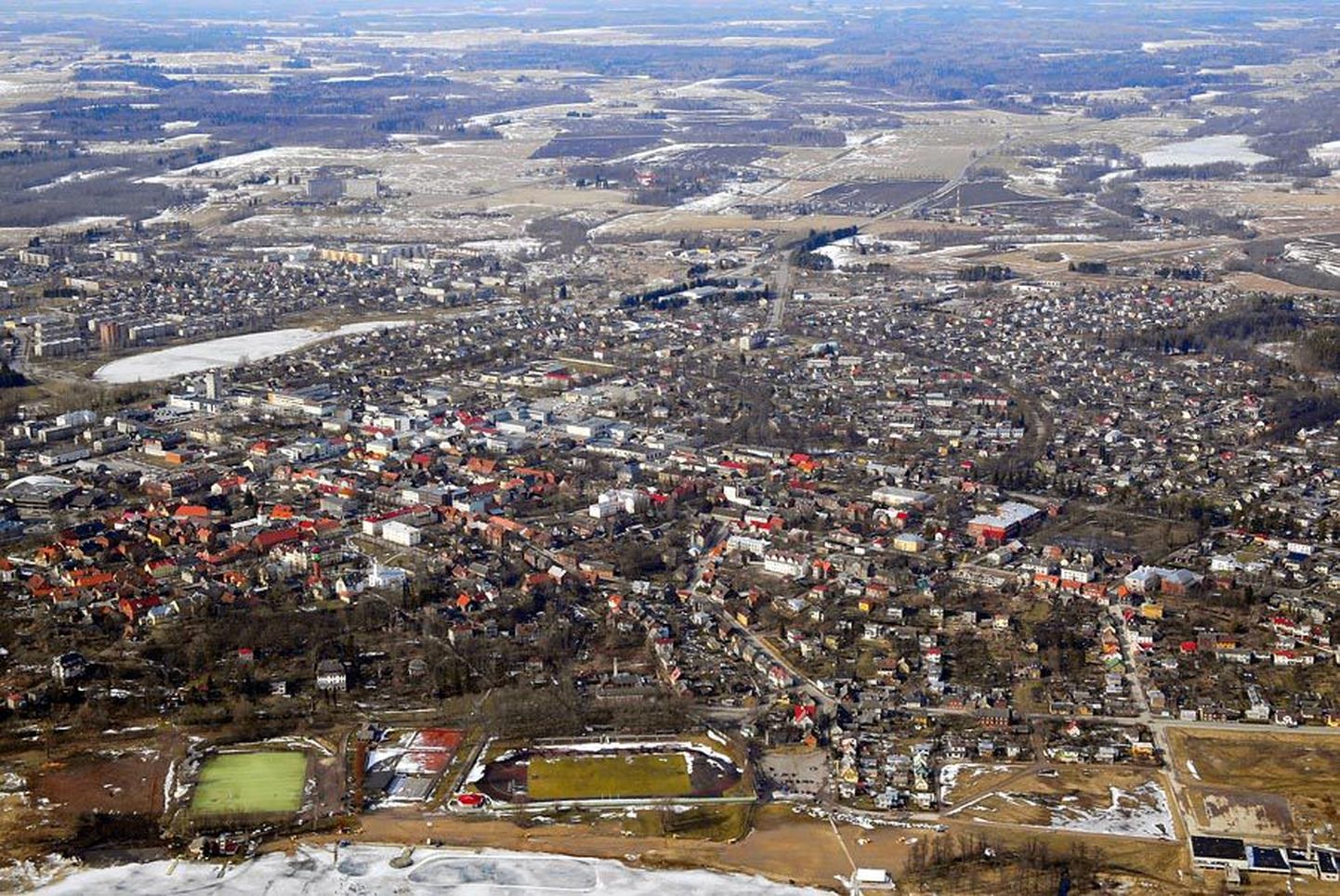 Läinud nädalal esitletud maaelu arengu aruande järgi sõltub Eesti maaelu tugevalt väikelinnade arengust.