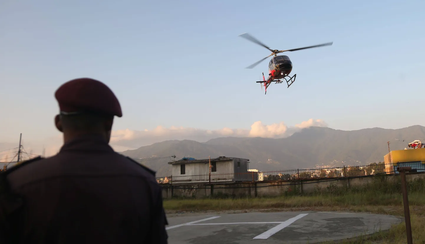 Nepalis hukkus kopteriõnnetuses seitse inimest.