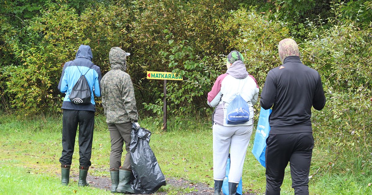 Paide matkarajal asuti maailma koristama