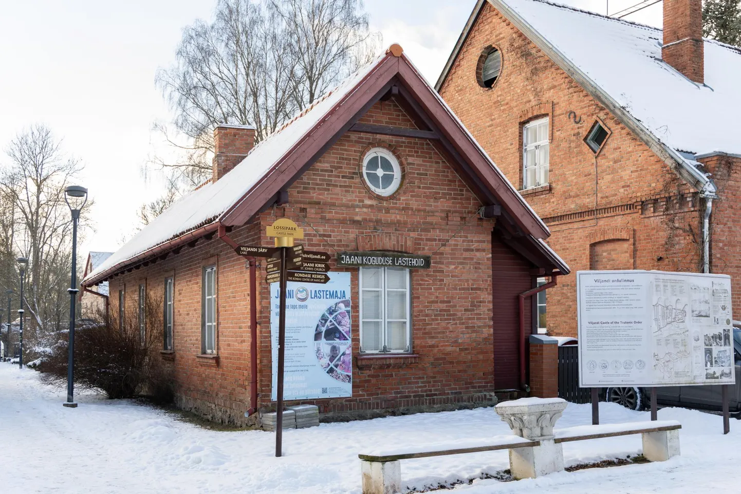 Viljandis on üle kümne aasta tegutsenud kaks lastehoidu. Sel aastal jätkab tegevust nendest üks: Viljandi Jaani kogudusele kuuluv Jaani Lastemaja.