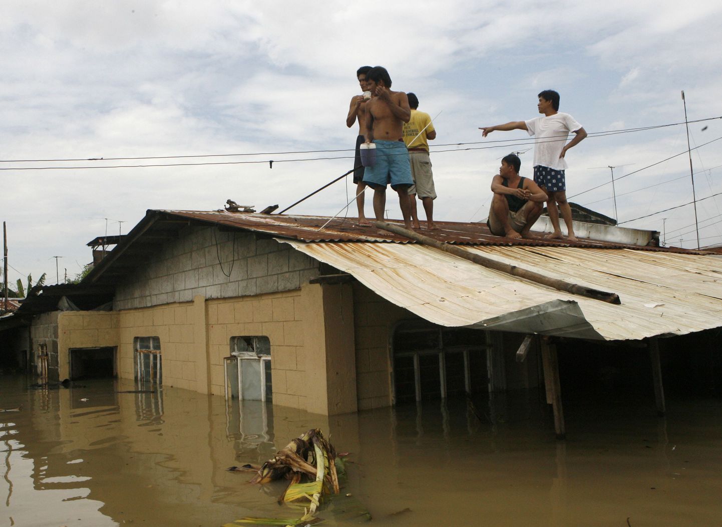 Taifuuni Ketsana põhjustatud üleujutused pealinnas Manilas.