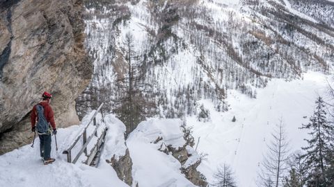 Šveitsi suusakuurordis jäi laviini järel kadunuks kolm inimest