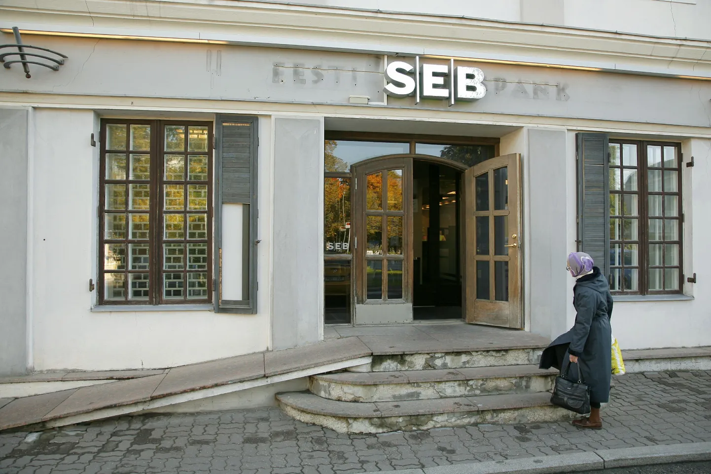 Munga tänaval Pärnus asunud SEB pangakontor, mis hiljuti asukohta vahetas.