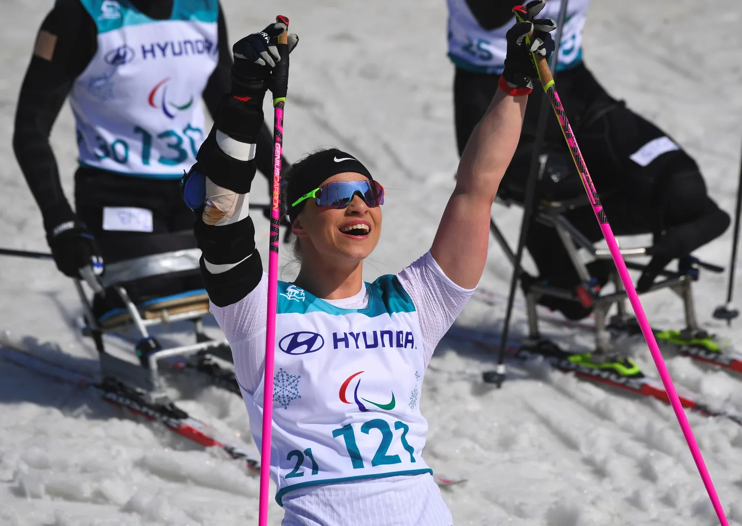 Traagilise elusaatusega Oksana Masters triumfeeris 1,1 kilomeetri laskekelgutamise distantsil Pyeongchangi paraolümpial.
