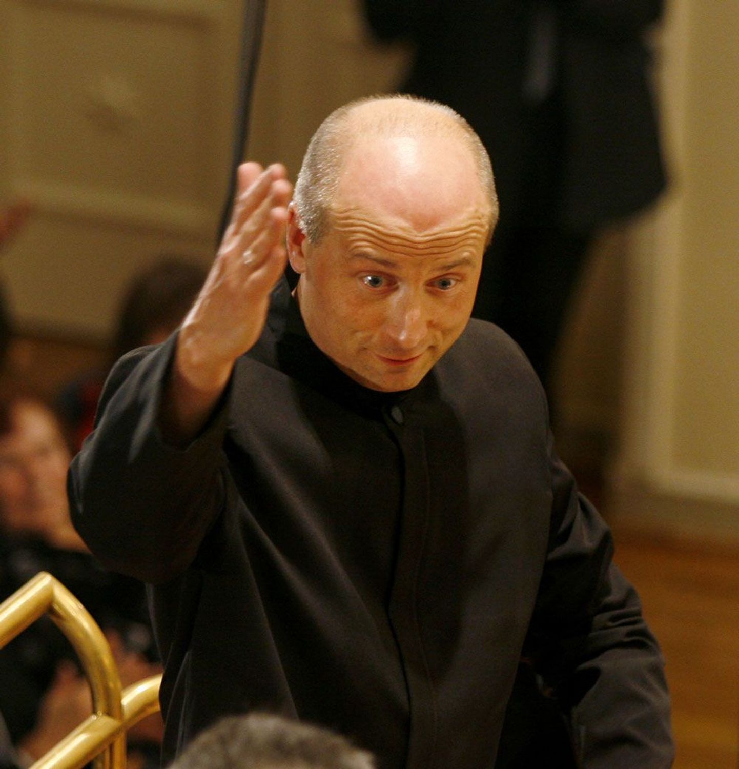 Pariisi orkestri uus juht 
Paavo Järvi.