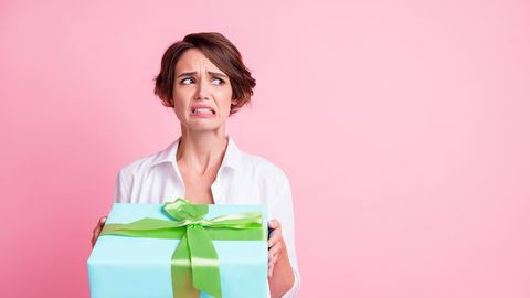 Чего хотят женщины: пользовательницы эстонского Facebook назвали самые желанные подарки на 8 Марта