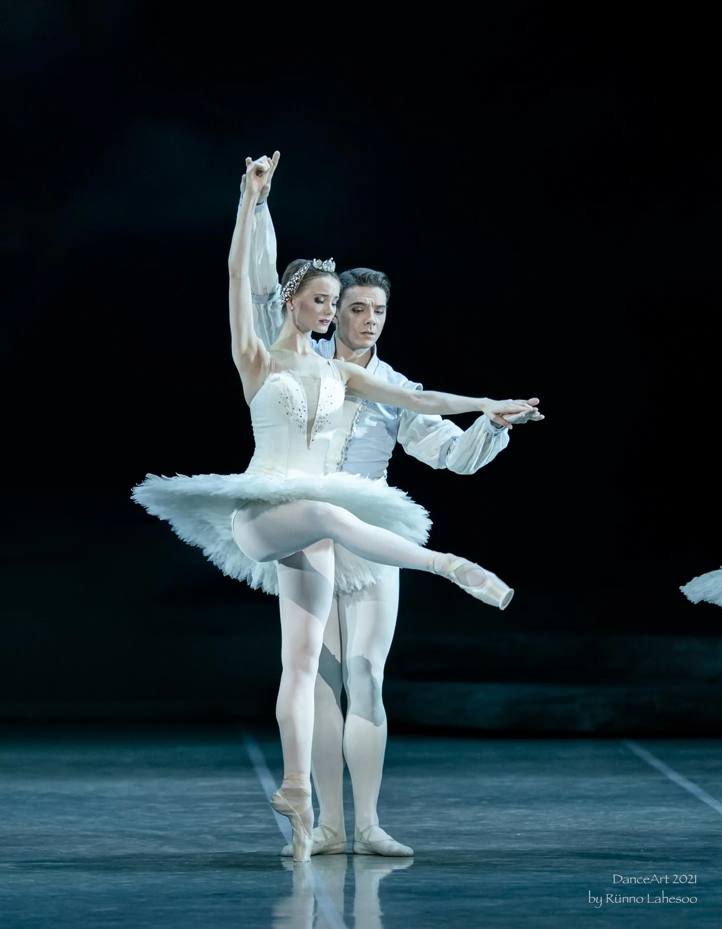 Anna Roberta ja Willam Newton balletis «Luikede järv».