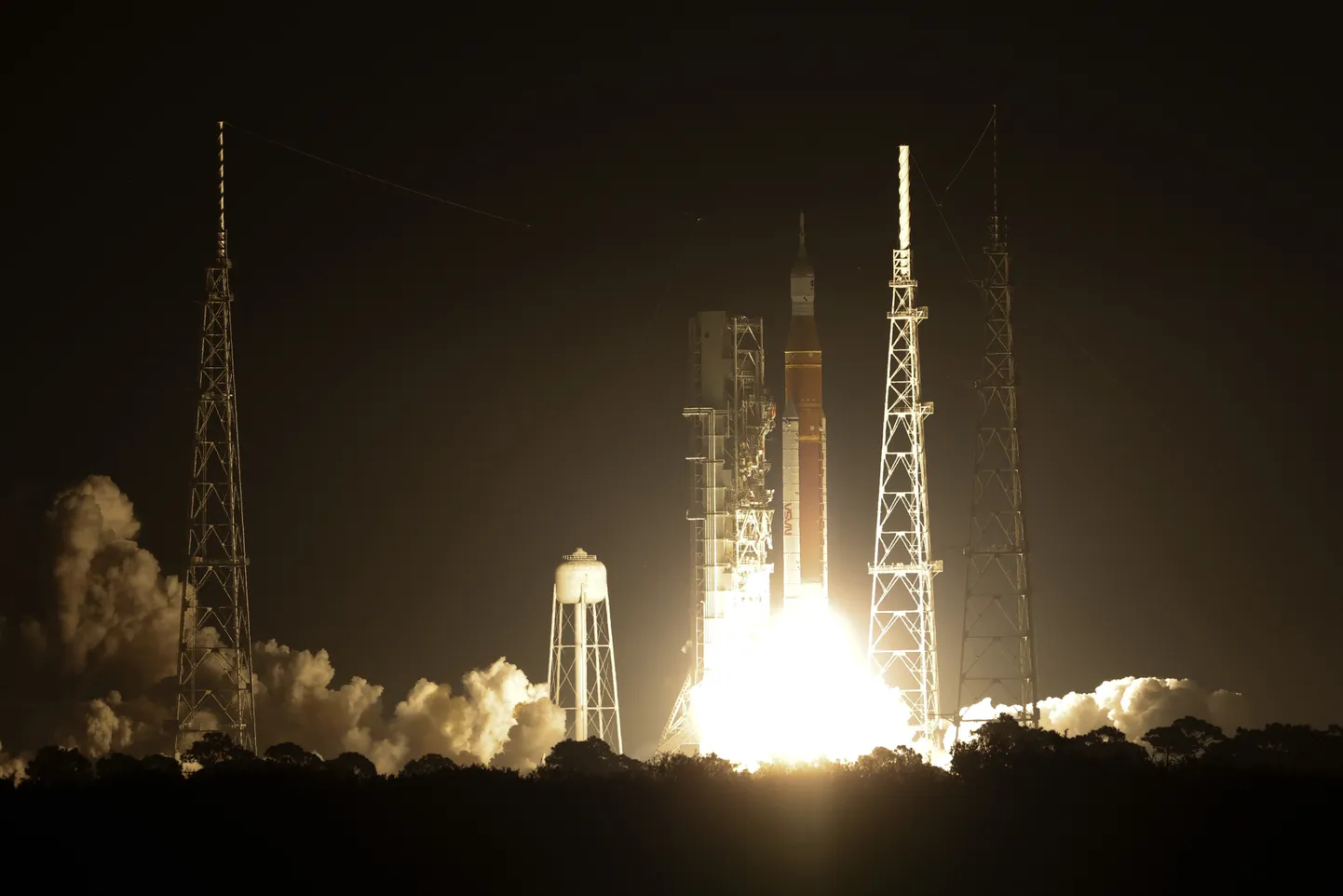 NASA bezpilota kosmosa kuģis "Artemis I".