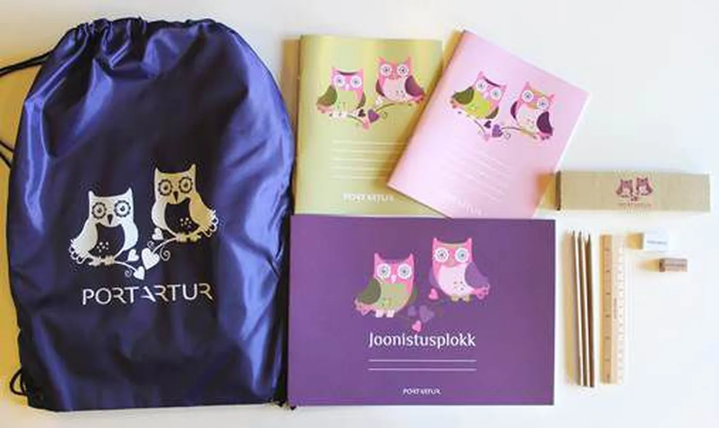 Port Artur kingib kõigile Pärnu linna ja maakonna esimese klassi õpilastele koolitarvetega koti.
