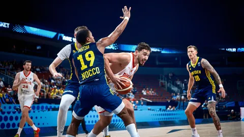 Turcijas basketbolisti vien pašā spēles izskaņā astotdaļfinālā pieveic Zviedriju