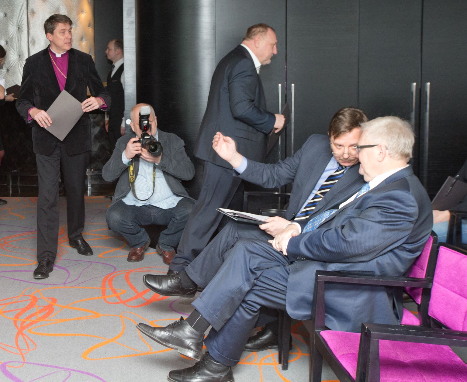 Tallinna endise linnapea Edgar Savisaare juhtimisel toimus Ühistupanga asutamine 20. veebruaril 2015. aastal.