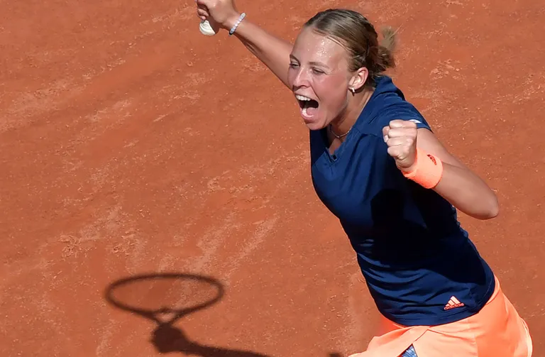 Anett Kontaveit rõõmustamas