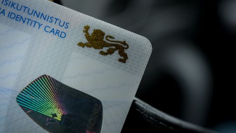 Всемирный банк бойкотирует производителя ИД-карт для Эстонии