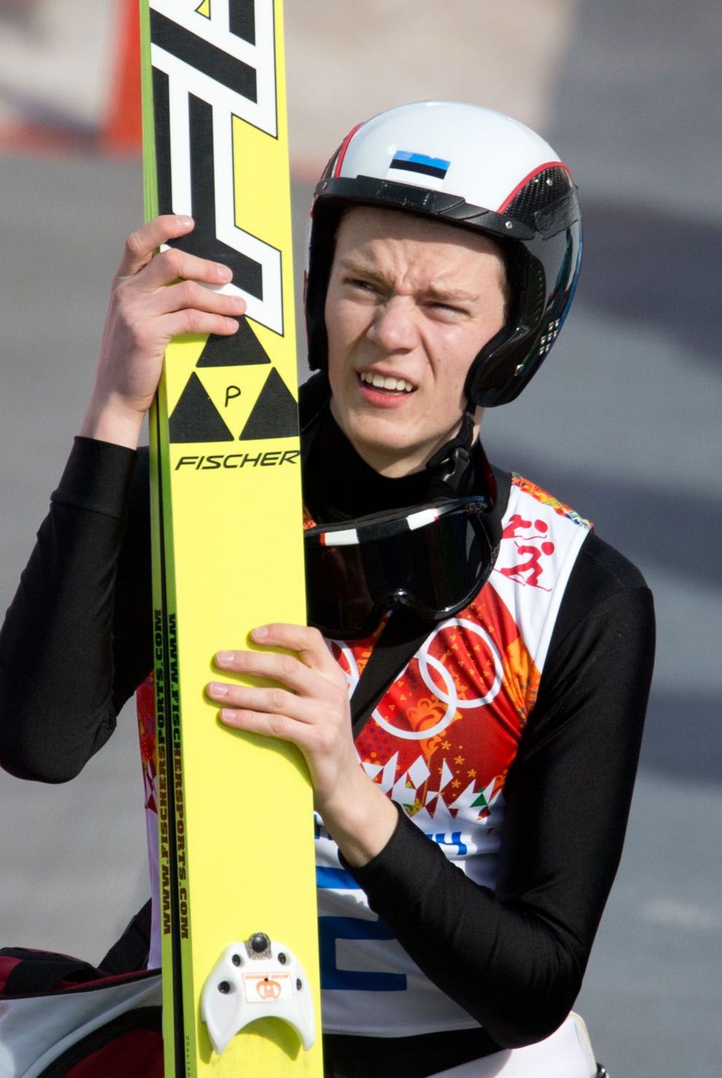 Лыжи Кристьяна Ильвеса долго томились на российской таможне.