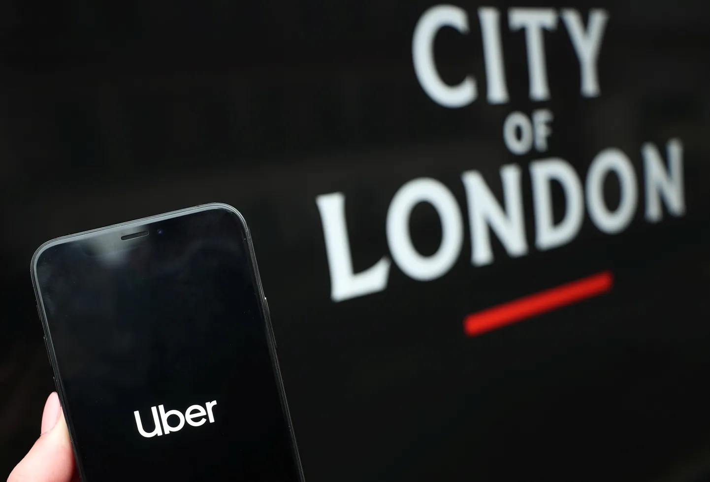 Uberil on jäänud kolm nädalat armuaega, et vaidlustada Londoni transpordiameti otsus.