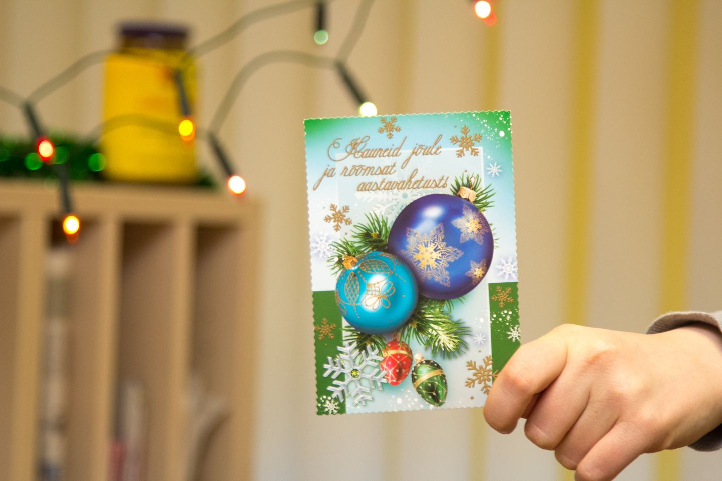 Eestis saadetakse aastas umbes miljon paberil jõulukaarti.