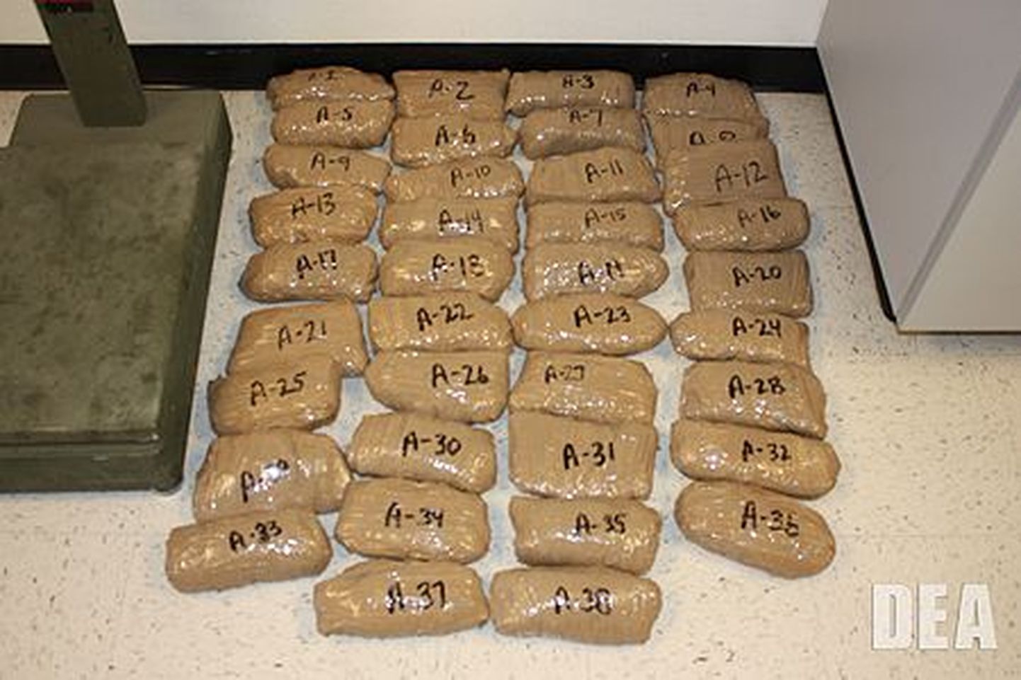 USA narkopolitsei konfiskeeris 17 kilogrammi metamfetamiini