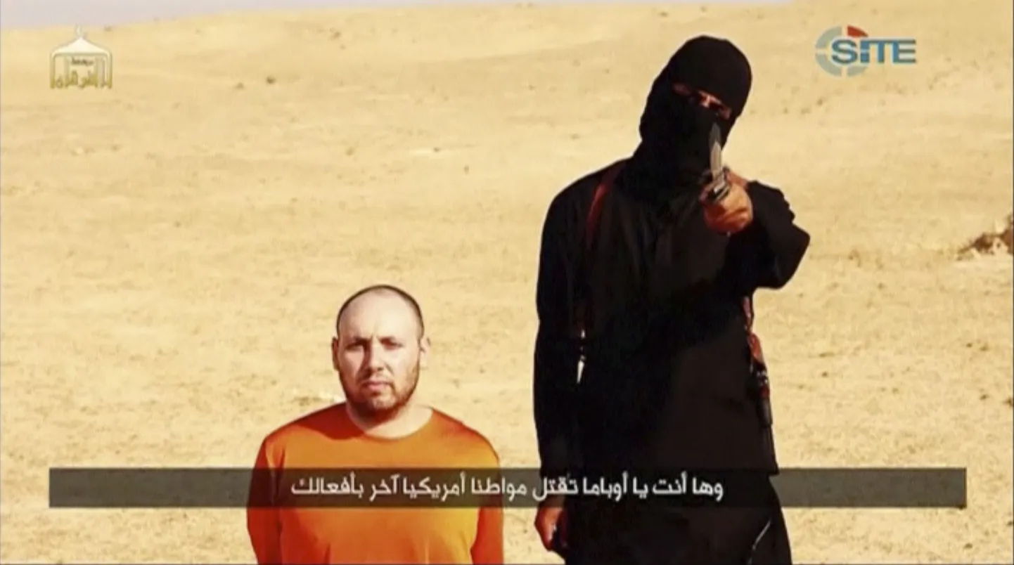 Nüüd Mohammed Emwazina tuvastatud islamiäärmuslane ajakirjanik Steven Sotloffi tapmisvideos.