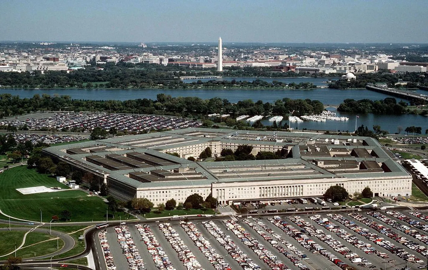 USA kaitseministeeriumi hoone Washingtonis ehk nii-nimetatud Pentagon