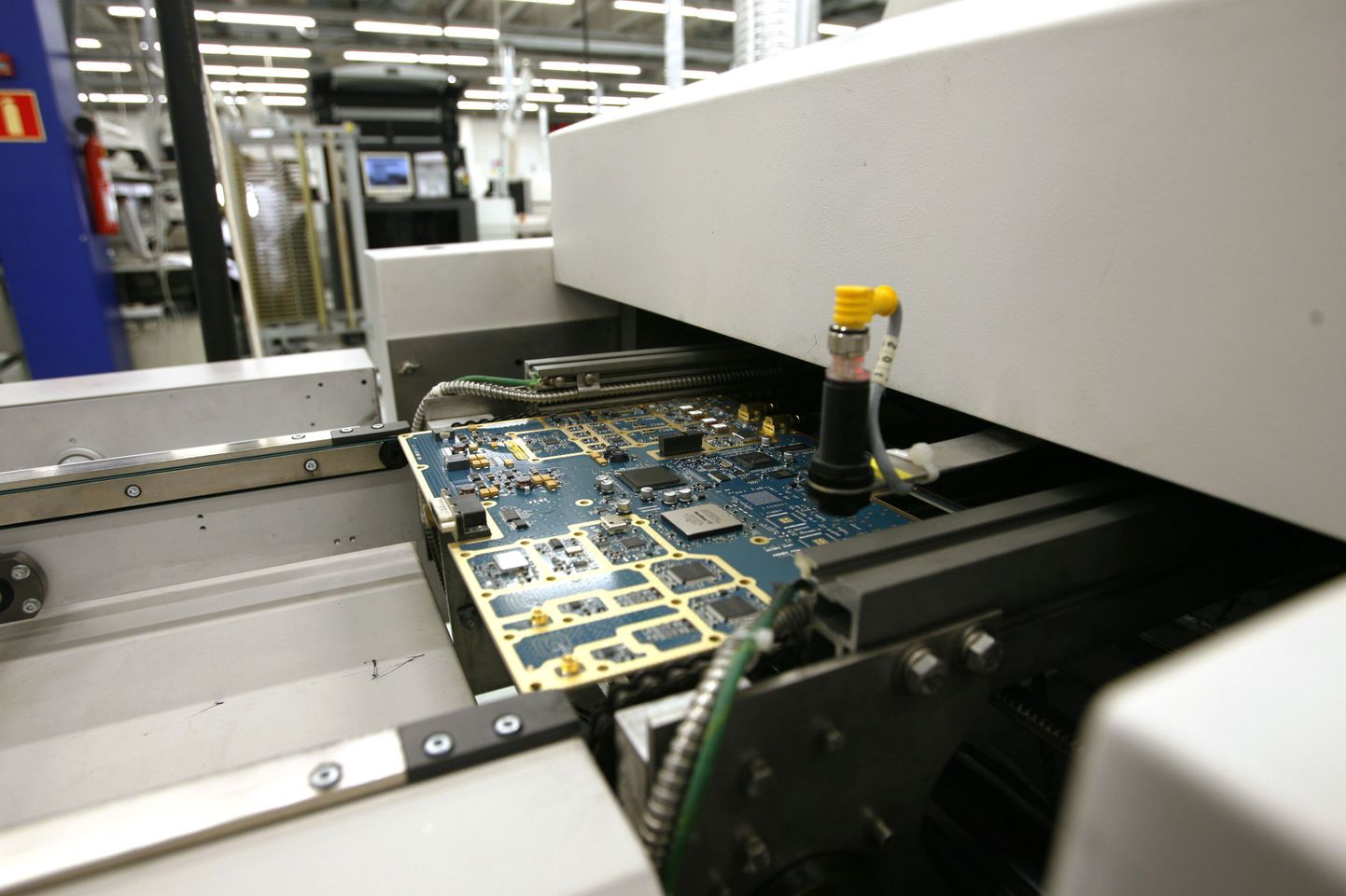 Mobiilside- ja lairibavõrkude seadmete valmistamine Ericssoni tehases Eestis.