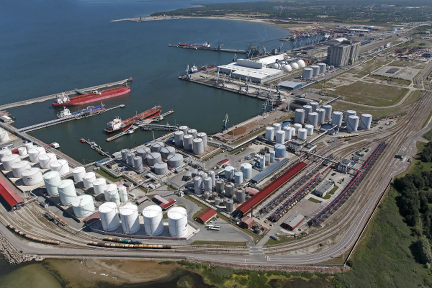 Olerexi terminal Muuga sadamas.