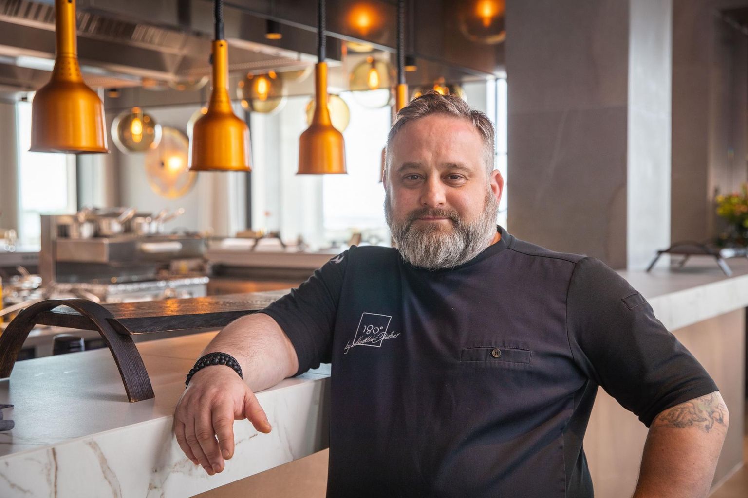 Peakokk Matthias Diether viis oma restorani 180° by Matthias Diether kahe Michelini tähe tunnustuseni. FOTO: Madis Veltman