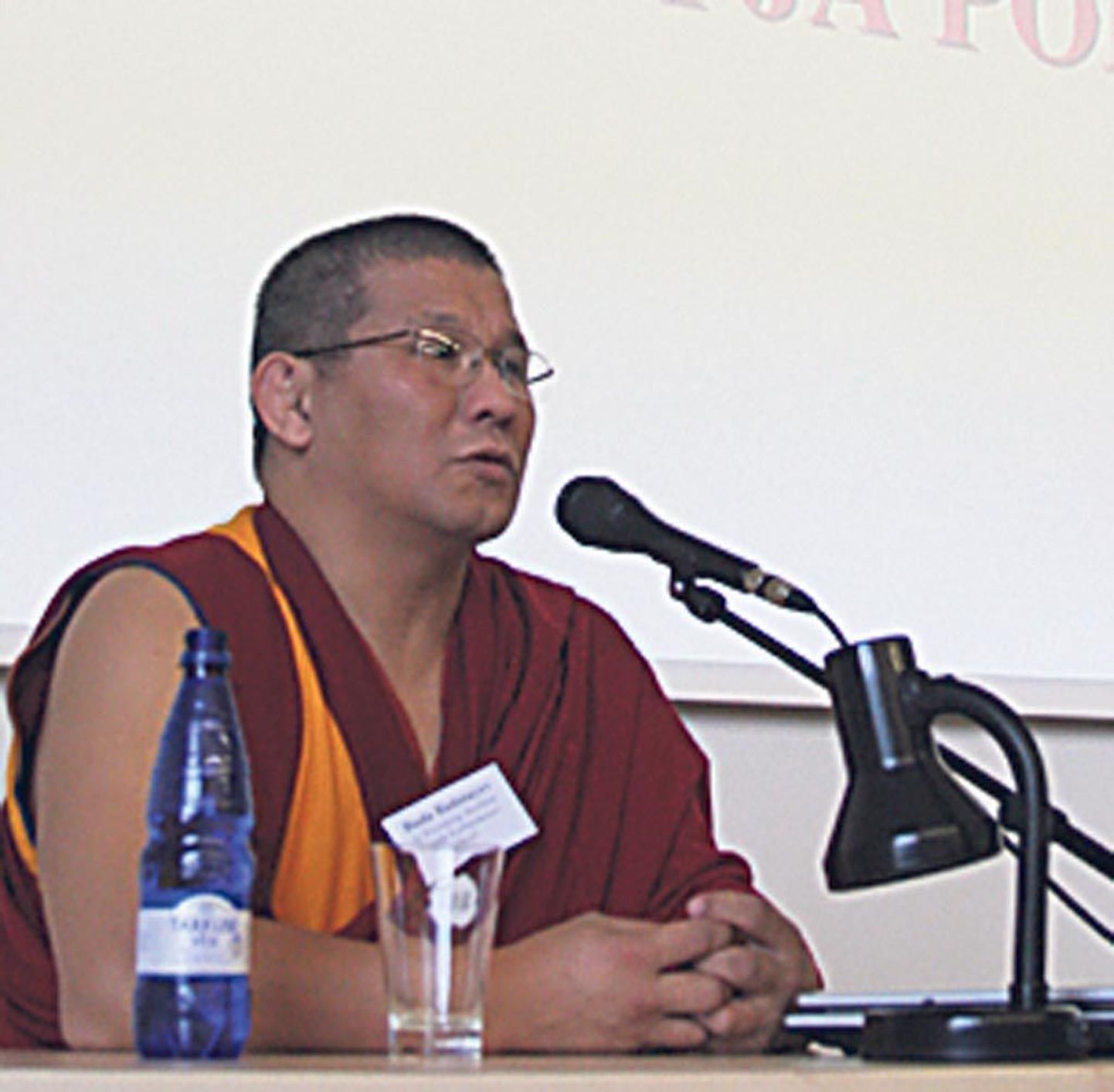 Peterburi budistliku templi eestseisja Buda Badmajev esinemas konverentsil aasta tagasi.