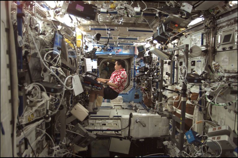 USA astronaut Edward Lu Rahvusvahelises kosmosejaamas (ISS)