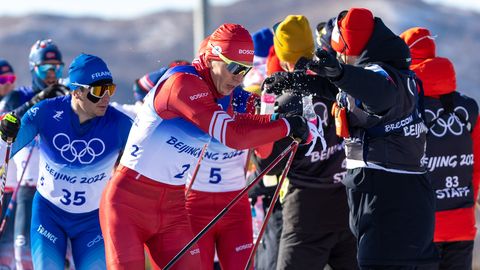 FIS leevendas Vene sõjaväega seotud sportlaste piiranguid, Bolšunovil võib avaneda tee MMile