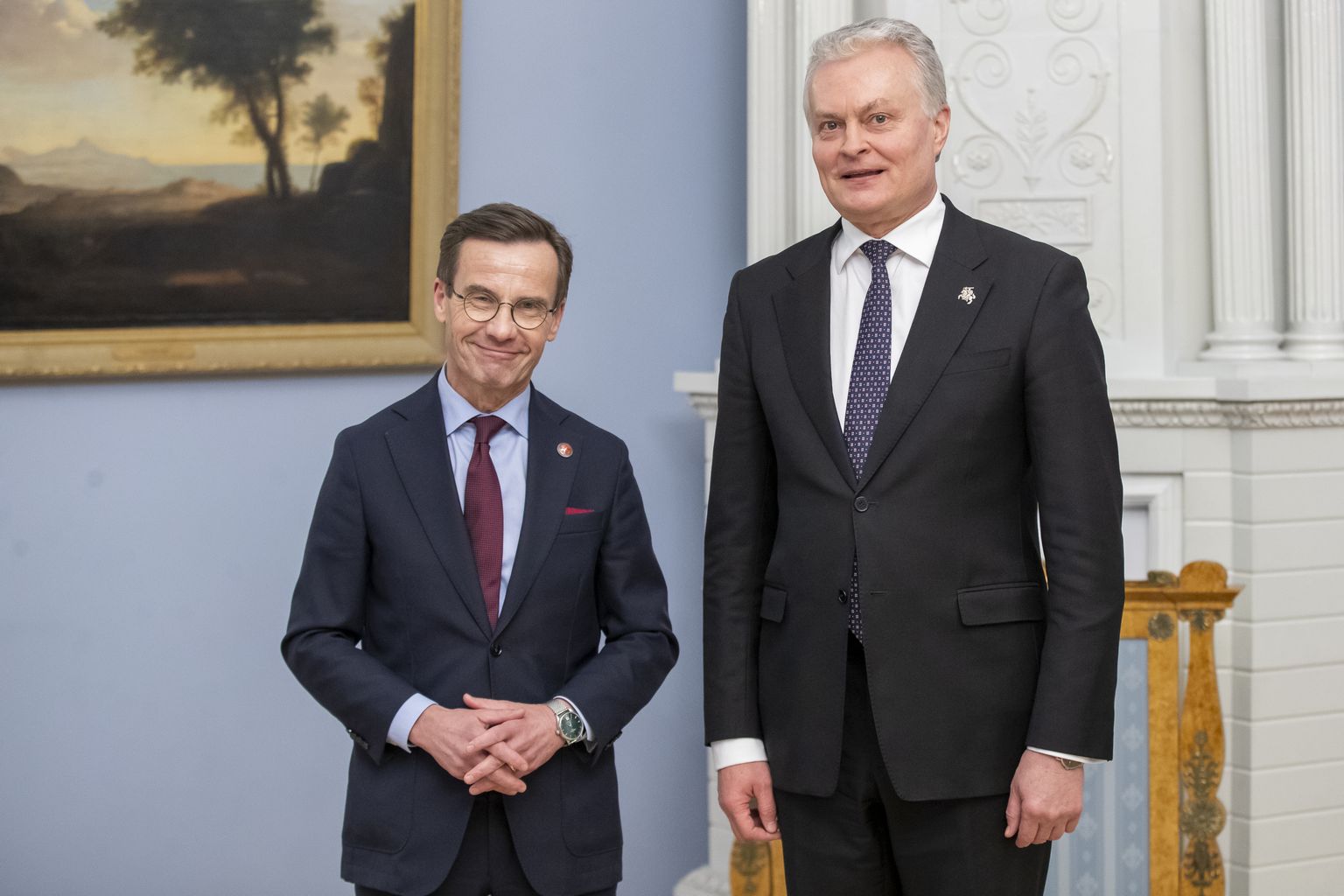 Rootsi peaminister Ulf Kristersson koos Leedu president Gitanas Nausedaga Vilniuses 7. veebruaril.
