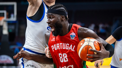 Rīgas grupas pirmajā spēlē Portugāles basketbolisti pieveic Čehiju