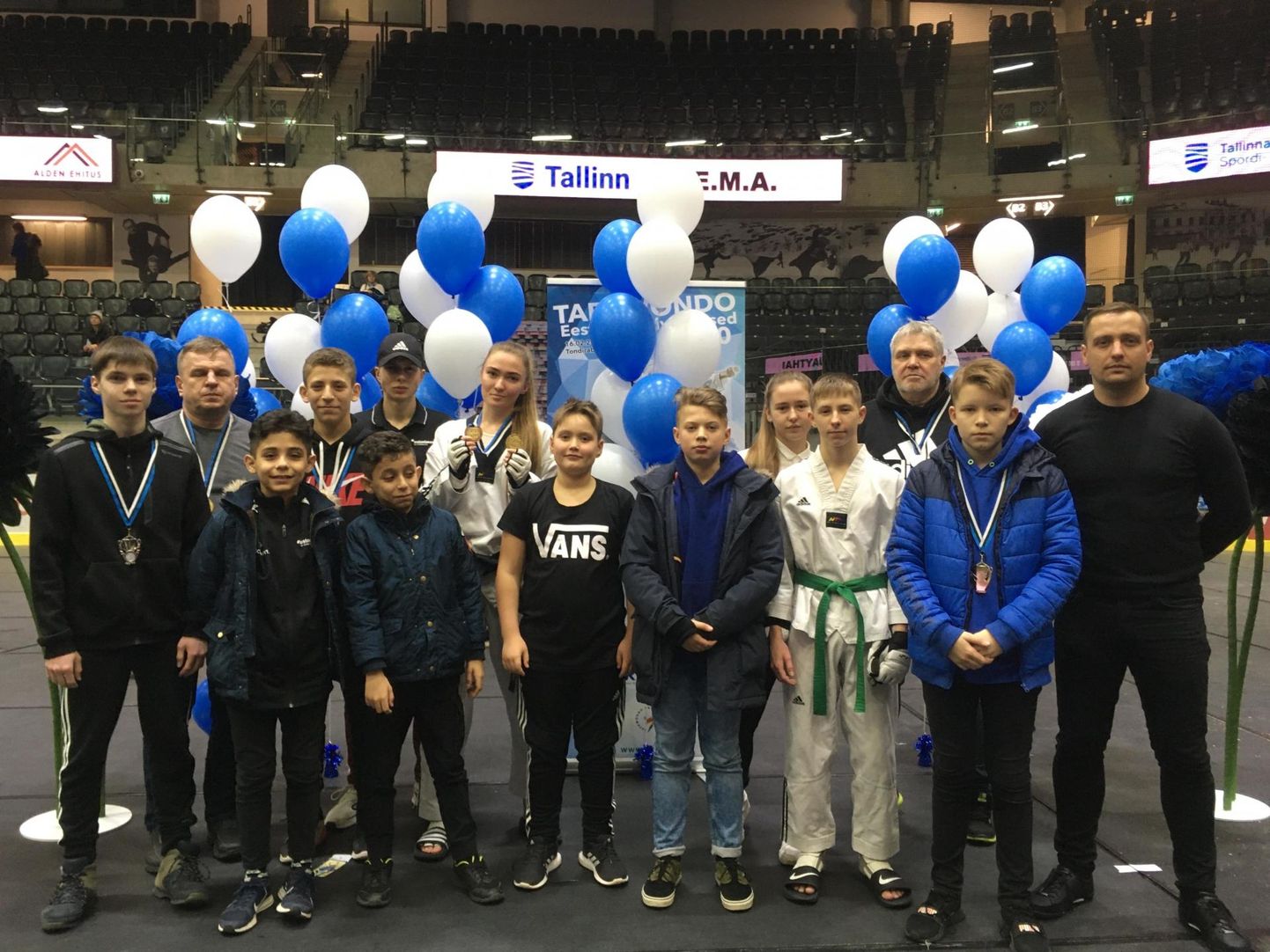 Team Yongi tiim Eesti meistrivõistlustel Tondiraba spordihallis.