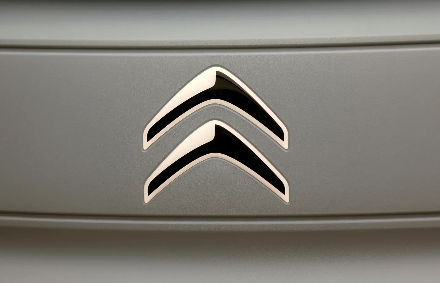 Citroën logo.