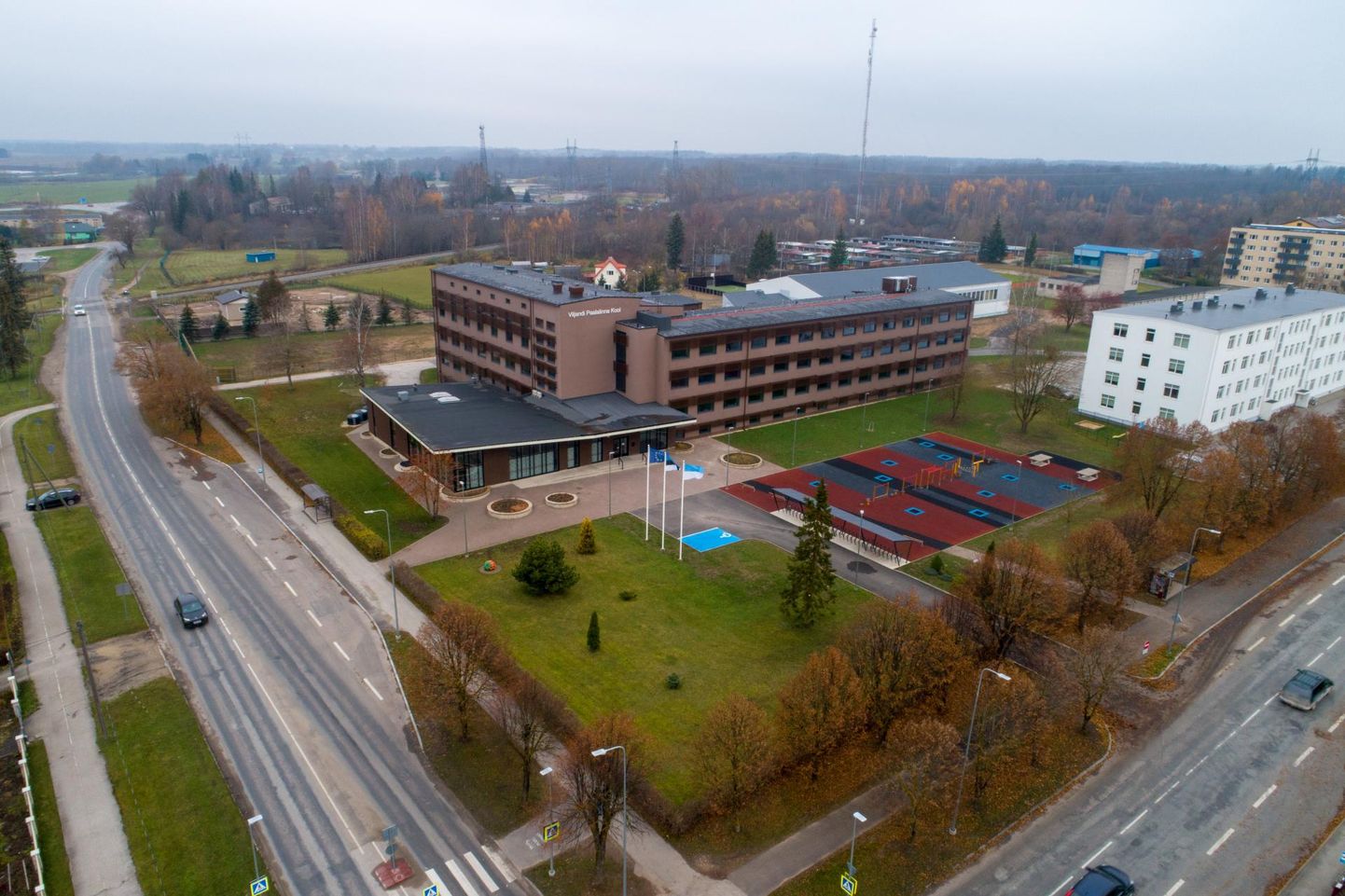 Järgmisest nädalast on kõik Viljandi linna koolid e-õppel, fotol on Paalalinna kool.