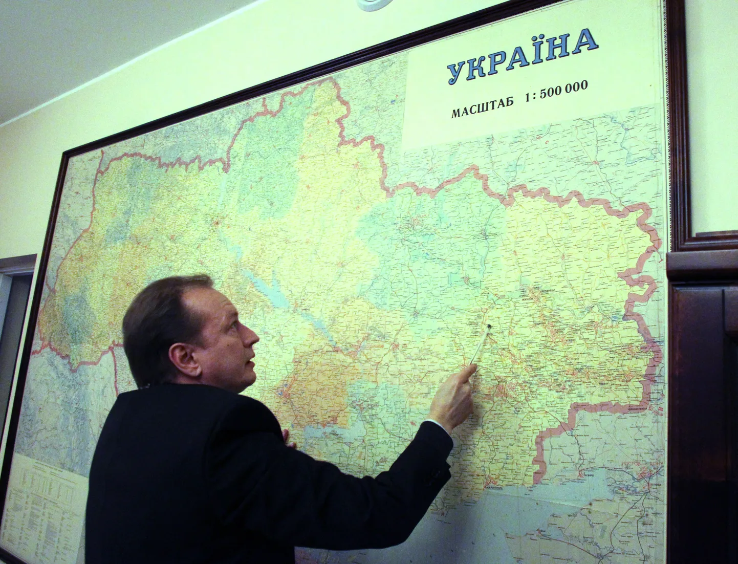 Ukraina suursaadikuks Eestis on praegu Viktor Krõžanivski.